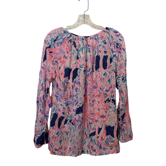 Lilly Pulitzer Willa Blouse Head in the Sand Ostrich Pink Size M Popover Top NWT - Picture 3 of 8